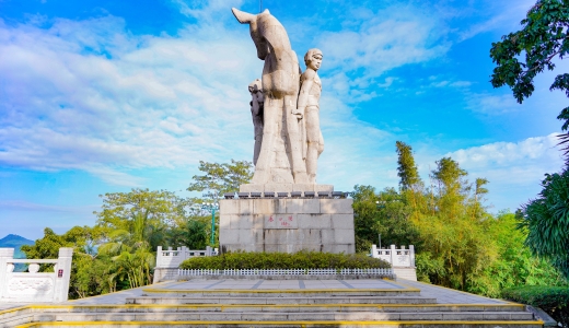 鹿回头风景区